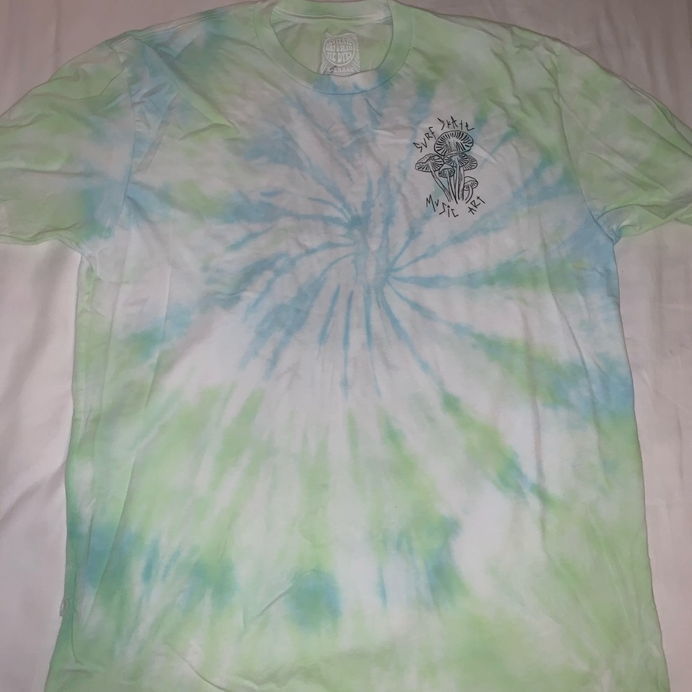 levitate oversized surf and skate t-shirt 🌊 🛹